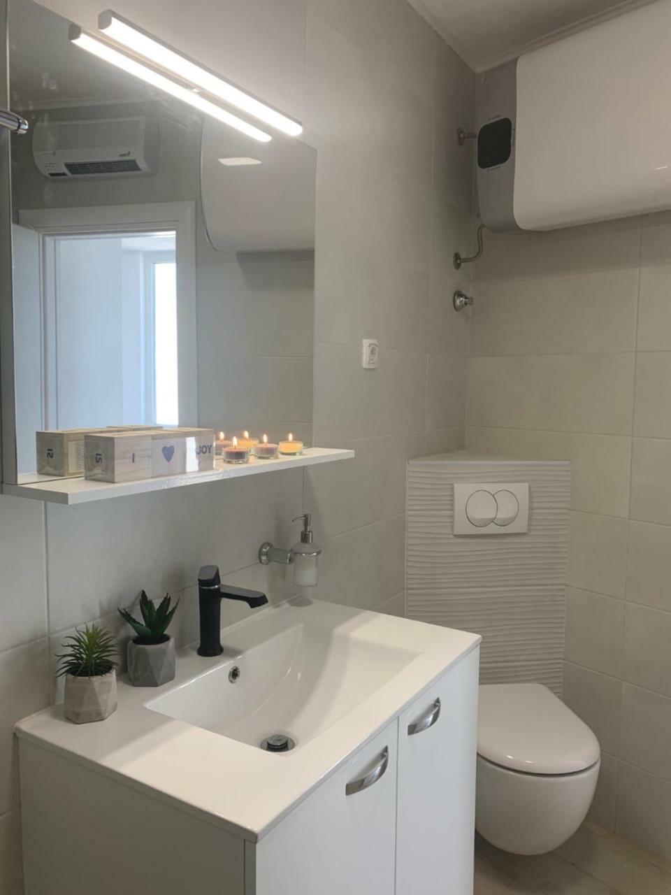 שיבניק Modern Apartments Day מראה חיצוני תמונה